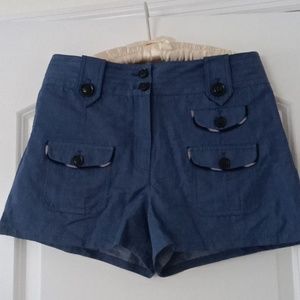 Diane Von Furstenberg. DVF Summer Shorts. Light Cotton Blend. Dressy. Well Made.